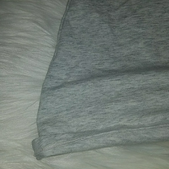 Tank top - Picture 2 of 4